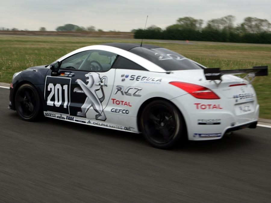  Peugeot RCZ Race Car 200ANS 2010 года  (фото 6 из 9)